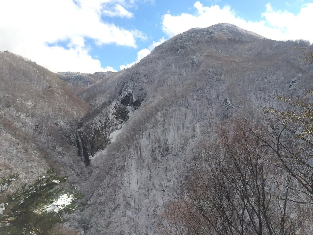 Hotel Yudanaka Onsen Yamazakiya Yamanouchi  Zewnętrze zdjęcie